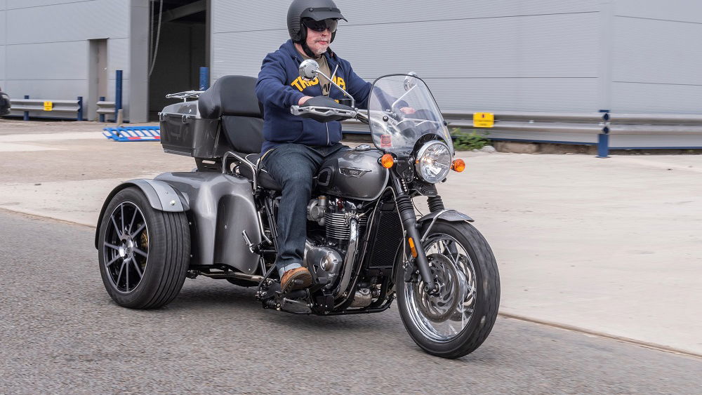 Simon on Trike